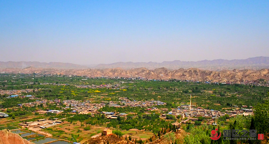 永登苦水猪驮山丹霞风景