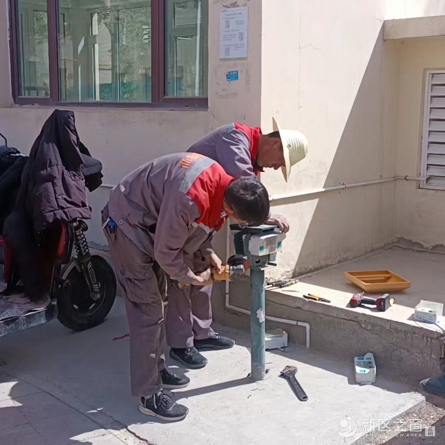 瑞岭物业 | 安装智能充电桩 助推小区设施升级