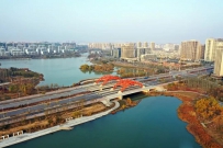 省级离退休老干部到兰州新区参观考察