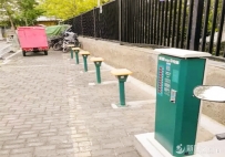 人民财评：充电桩不能“装充电”