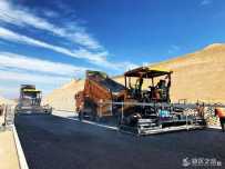 兰州新区G341线立交工程进入沥青路面施工，预计10月1日主线通车